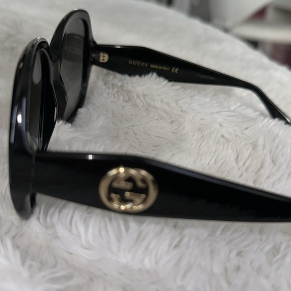 Gucci sunglasses - Picture 3 of 8